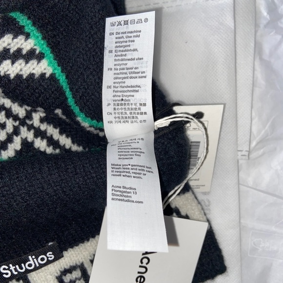 Acne Studio Balaclava OS UNI​​​​ - Picture 4 of 8